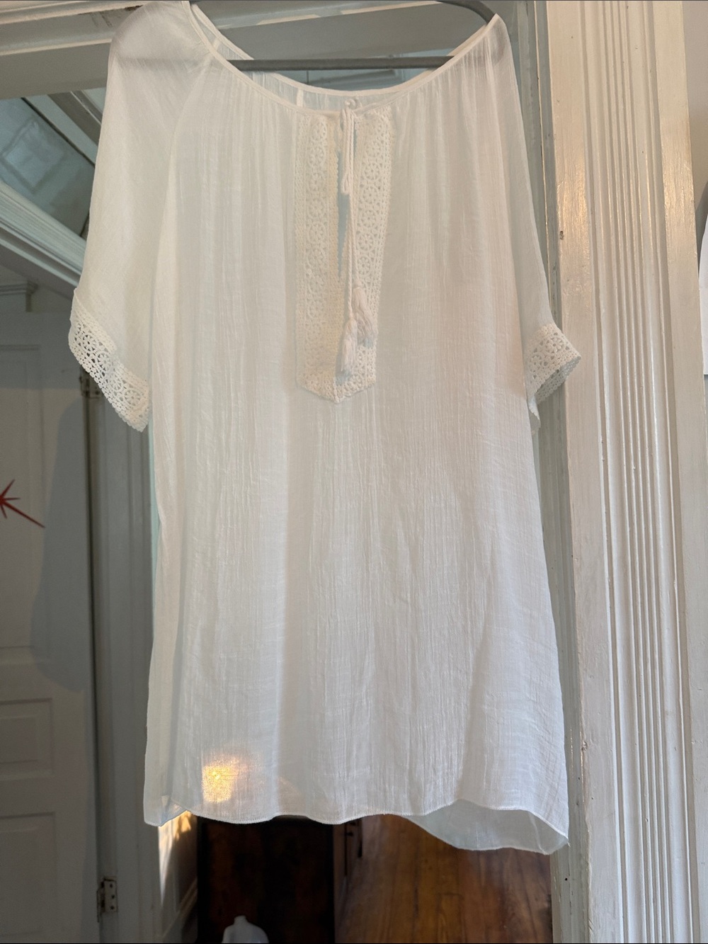 NWOT BOHO OVERSIZED Women's White Crochet-Trim Peasant Blouse